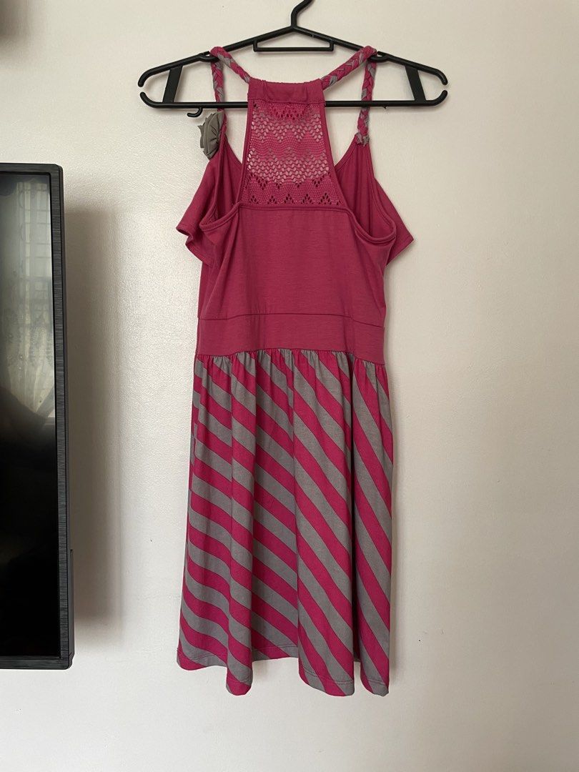 Summer Halter Dress (Category: Dresses) located in Manila. Submitted by sevdeclutter (Listing ID 1448402369, Image 2). Description: .