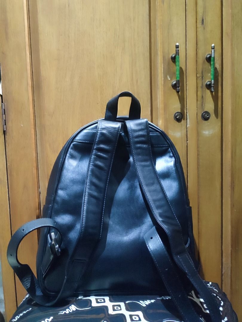 Tas Ransel kulit Power land (Kategori: Tas & Dompet Wanita) berada di Demak. Dikirim oleh anwarfull89649 (ID iklan 1448434438, Gambar 2). Deskripsi: Tas Ransel Kulit Asli Power land .