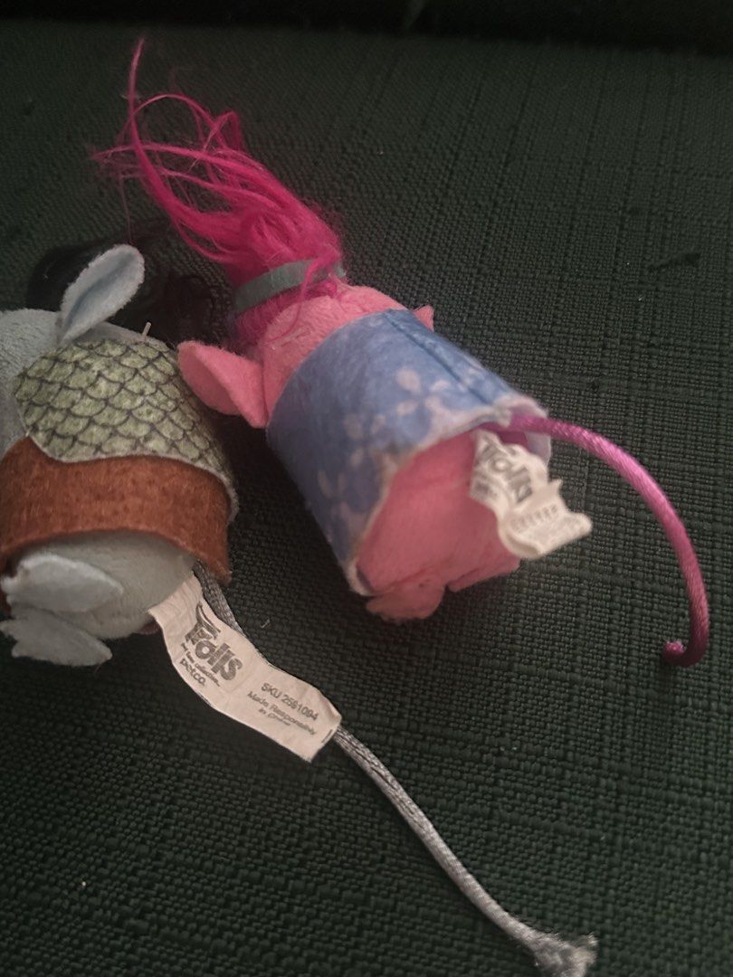 Trolls Plush Toy (Category: Plushies & Soft Toys) located in Manila. Submitted by sytakayama (Listing ID 1448317796, Image 2). Description: mouse in troll costume 3 inches Poppy & Branch.
