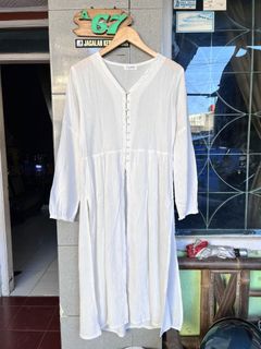(Kategori: ) berada di . Dikirim oleh auliyathriftshop (ID iklan 1448280788, Gambar 1). Deskripsi: .
