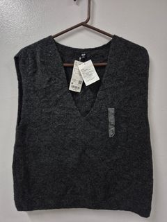(Category: ) located in . Submitted by gtwear (Listing ID 1448333319, Image 1). Description: .