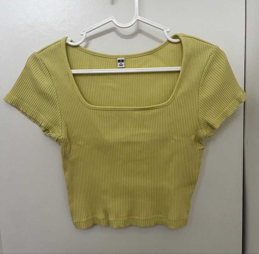 Uniqlo Ribbed Square Neck Crop Top (Category: Shirts) located in Makati City. Submitted by lfaaaaa (Listing ID 1448334557, Image 2). Description: 150 each - Super cute Uniqlo ribbed crop tops - Features a stylish square neckline - Short sleeves for a casual look - Perfect for layering or wearing solo - Made with comfortable and stretchy material - Available in trendy brown and light green colors.