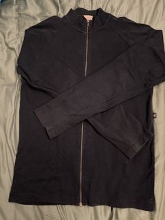 (Category: ) located in . Submitted by mxrkxs (Listing ID 1448303351, Image 1). Description: .