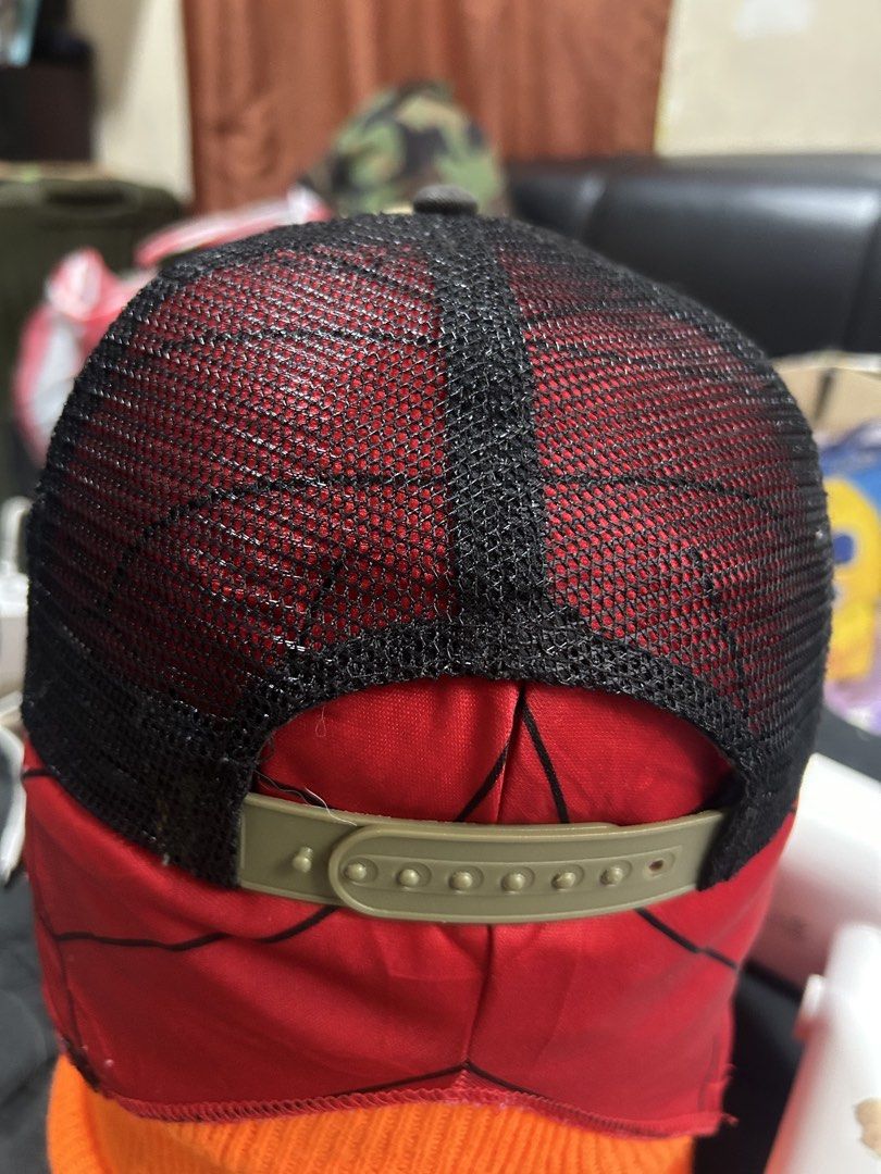 VINTAGE SLIPKNOT TRUCKER CAP (Category: Caps & Hats) located in Quezon City. Submitted by lehitimo1985 (Listing ID 1448480084, Image 3). Description: .