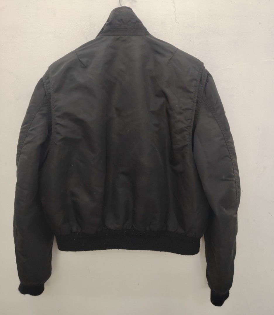 Vtg Flight Jacket (Category: Coats, Jackets and Outerwear) located in Kuala Lumpur. Submitted by samstore69 (Listing ID 1448316313, Image 2). Description: Pit : 23" Labuh : 25" Cond 8/10 Zip rosak rujuk gambar/lain2 cun.