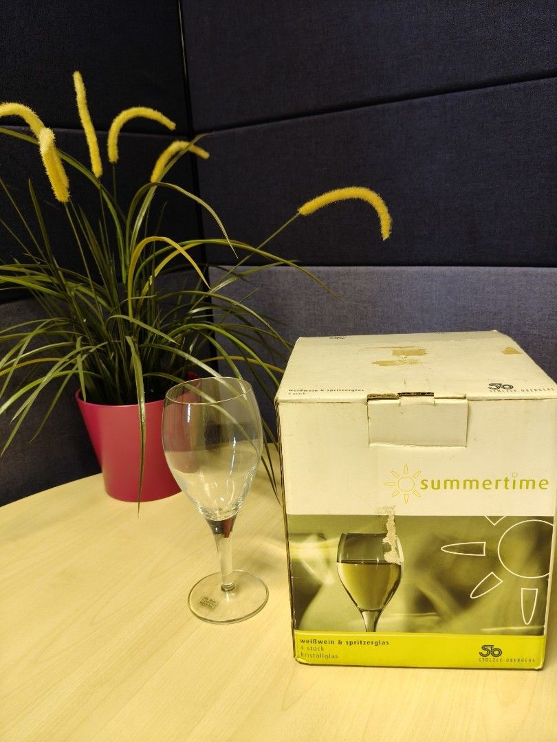 Wine Glasses Set of 4