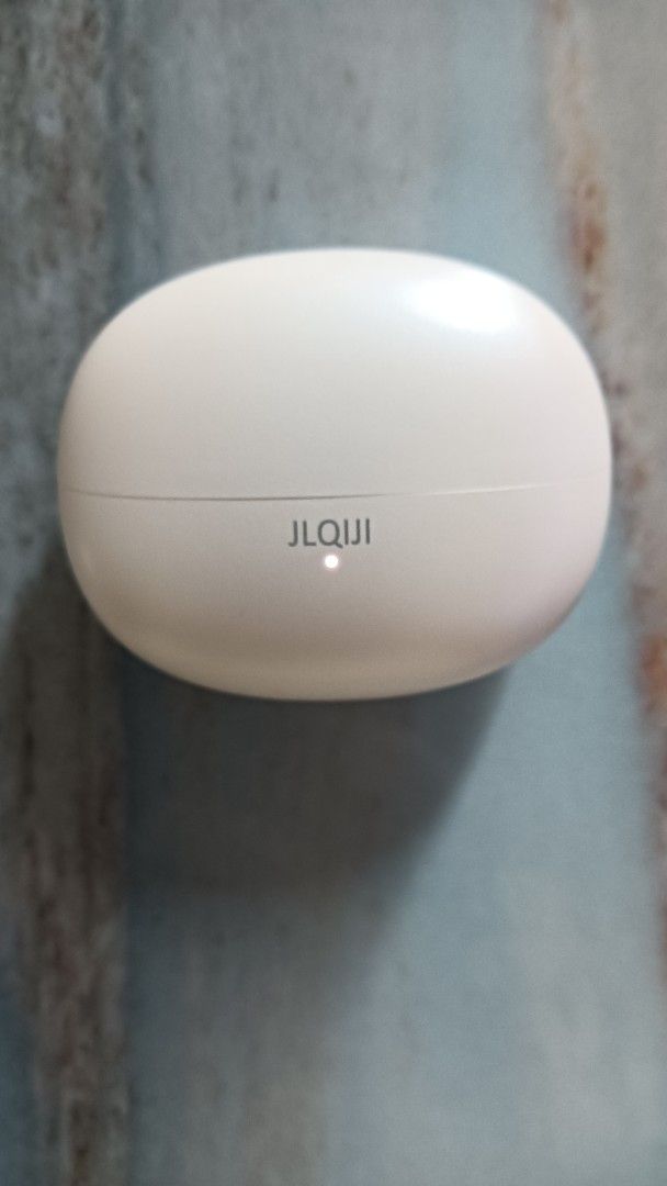 Wireless Earbuds with Charging Case