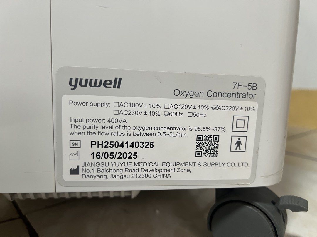 Yuwell 7F-5B Oxygen Concentrator Machine (Category: Medical Supplies & Tools) located in Makati City. Submitted by jminiiini (Listing ID 1448318518, Image 3). Description: Yuwell Oxygen Concentrator Model: 7F-5B - Almost brand new - Used it only for 5 months - No box natapos na but the papers are still here - No issue Reason for selling: The patient already recovered Selling it for 19,000 but still negotiable .