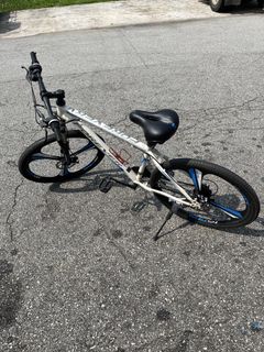 (Category: ) located in . Submitted by abc-market (Listing ID 1448581160, Image 1). Description: .