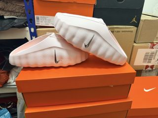 (Category: ) located in . Submitted by .junhan. (Listing ID 1448569040, Image 1). Description: .