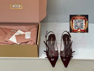 (Category: ) located in . Submitted by shoes.locker (Listing ID 1448641360, Image 1). Description: .