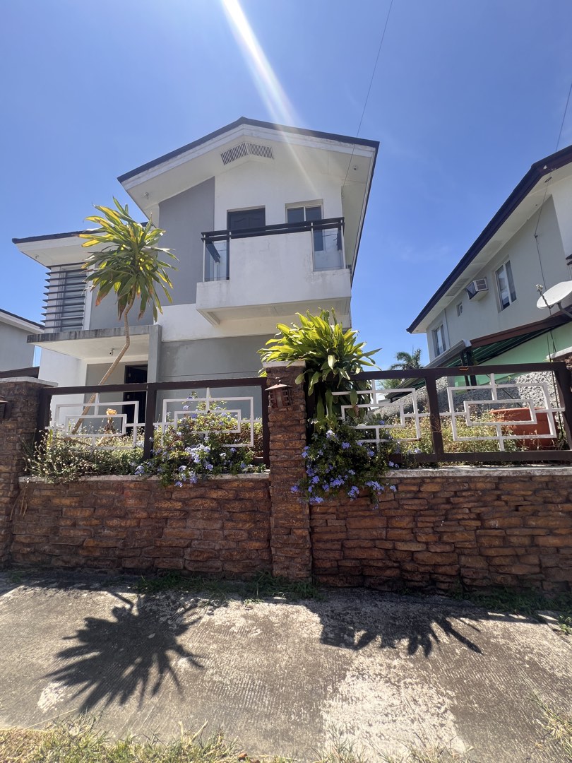 (Category: ) located in . Submitted by myhappyhomeph (Listing ID 1448537548, Image 1). Description: .
