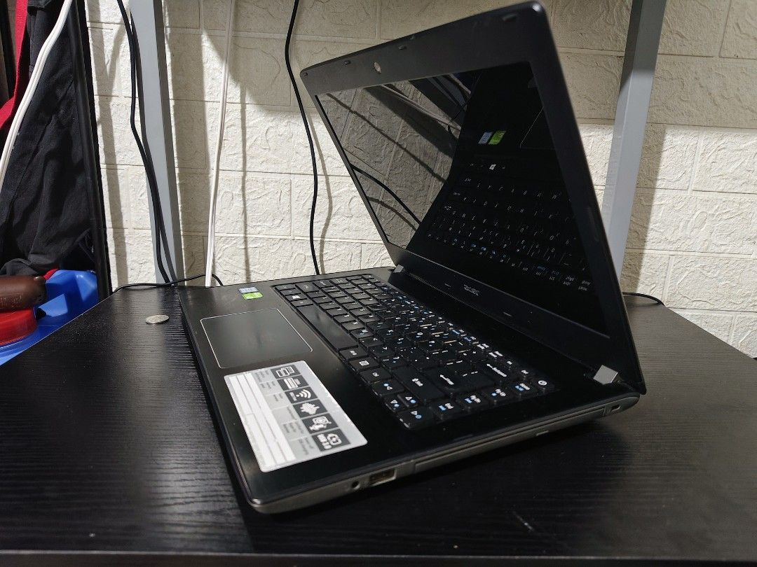 Acer Laptop (Category: Laptops & Notebooks) located in Manila. Submitted by ligodliger50209 (Listing ID 1448529364, Image 3). Description: ACER LAPTOP 14" LCD Display Intel i3 6006u 2.0Ghz 8GB Ram 128GB SSD 2GB DDR 5 Nvidia MX130 Intel HD 520 Need to plug sa outlet at d maread ang DVD ROM ₱6500 only Marikina Sport center meet up .