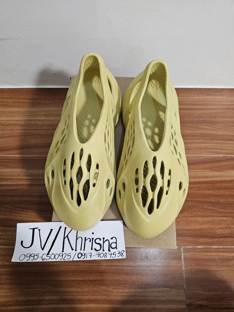 Adidas Yeezy Foam Runner Sulfur (Category: Slippers & Slides) located in Bulacan. Submitted by kmjfprelovedshop (Listing ID 1448621548, Image 3). Description: Yeezy foam runner sulfur (sole academy release) *Size US 7 *9.2/10 Excellent condition *Used 4x *Complete with box and receipt.