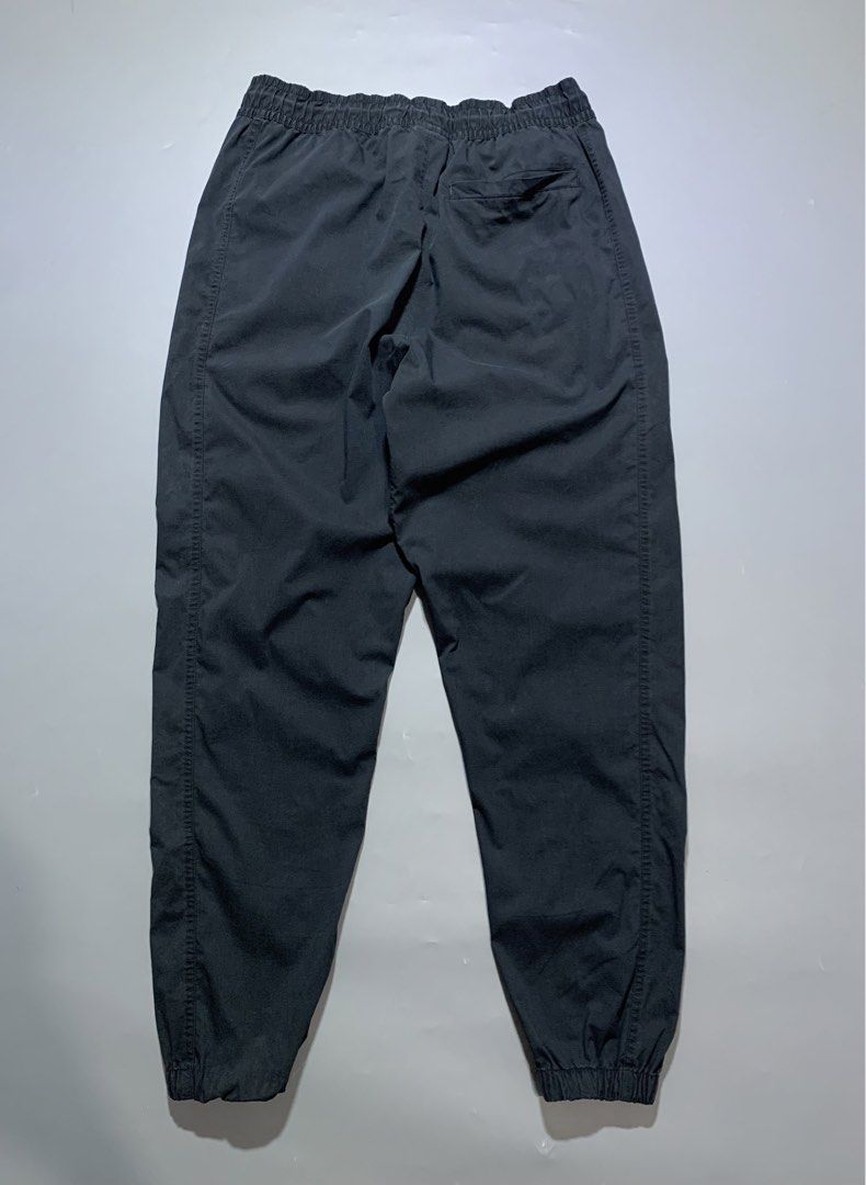 Air Jordan Track Pants (Category: Joggers) located in Mabalacat. Submitted by thrift_trap (Listing ID 1448674317, Image 2). Description: Waist: 30 - 35 Length: 40 Leg opening: Stretch Condition: Good Issue (s): Minimal loose stitch Color rate: 9/10 Complete tags🏷️ Color may vary due lighting‼️.