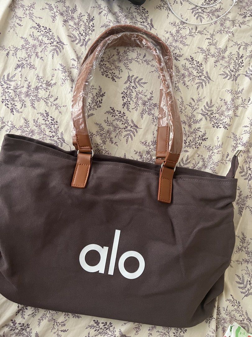 Alo Tote Bag in Brown (Category: Tote Bags) located in Quezon City. Submitted by atashanini (Listing ID 1448688662, Image 1). Description: negotiable.
