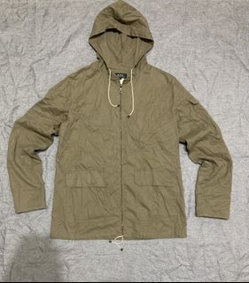 (Category: ) located in . Submitted by deensthrifting (Listing ID 1448624079, Image 1). Description: .