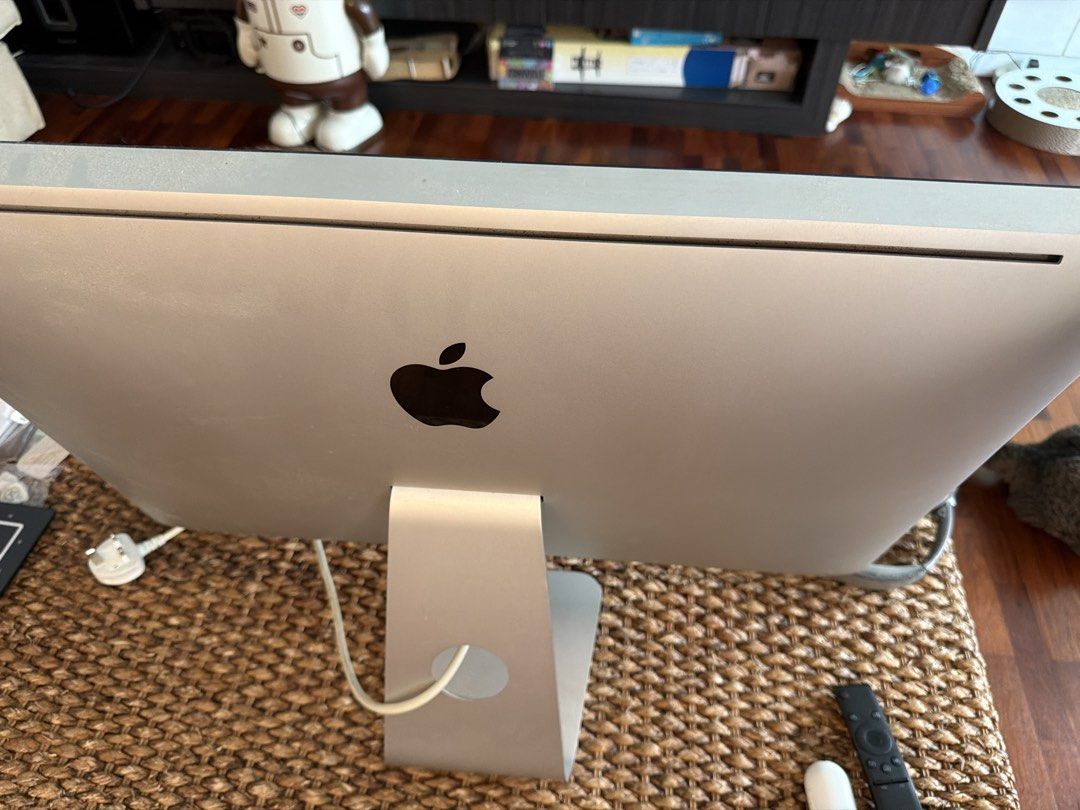 Apple iMac Desktop Computer 2011504407200095293441
