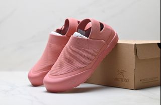 (Category: ) located in . Submitted by khai.uasneakers (Listing ID 1448652953, Image 1). Description: .