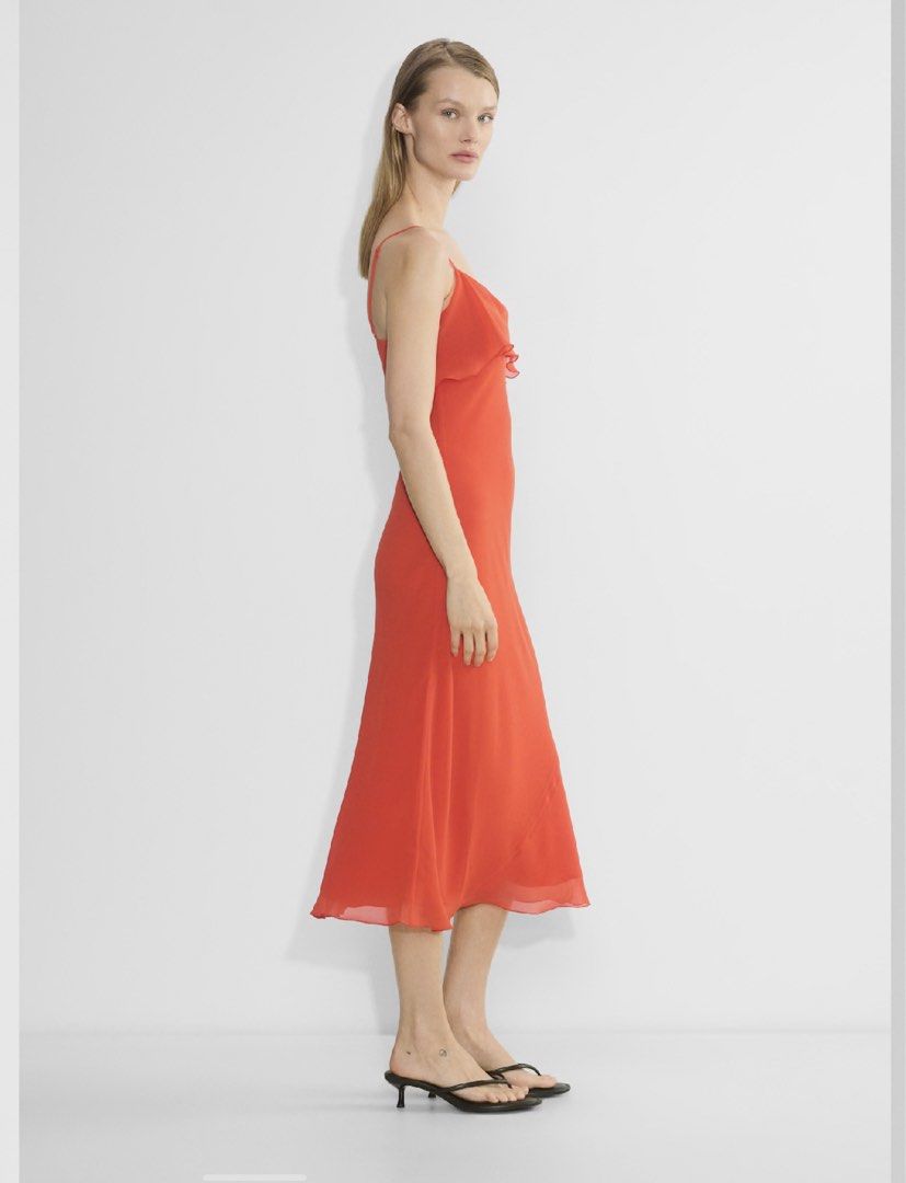 Aritzia Cannelle Dress (Category: Dresses) located in Malolos. Submitted by beacstd (Listing ID 1448520867, Image 2). Description: selling my extra aritzia cannelle dress! never worn, completely brand new with tags on :) 📍loc: makati 💵 mop: gcash, gotyme, bdo 🚚 mod: sdd, lbc.