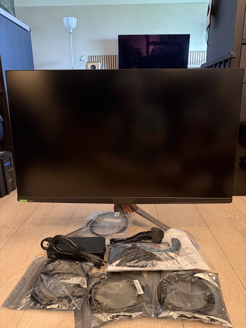 ASUS ROG Swift PG32UQX 32” 4K 144Hz Mini LED G-Sync Ultimate (Full Accessories but no more box)