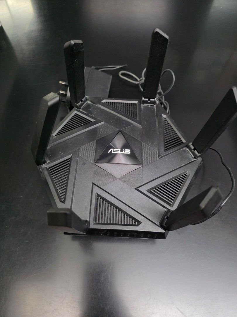 ASUS RT-AX88U Dual-Band WiFi 6 Gaming Router