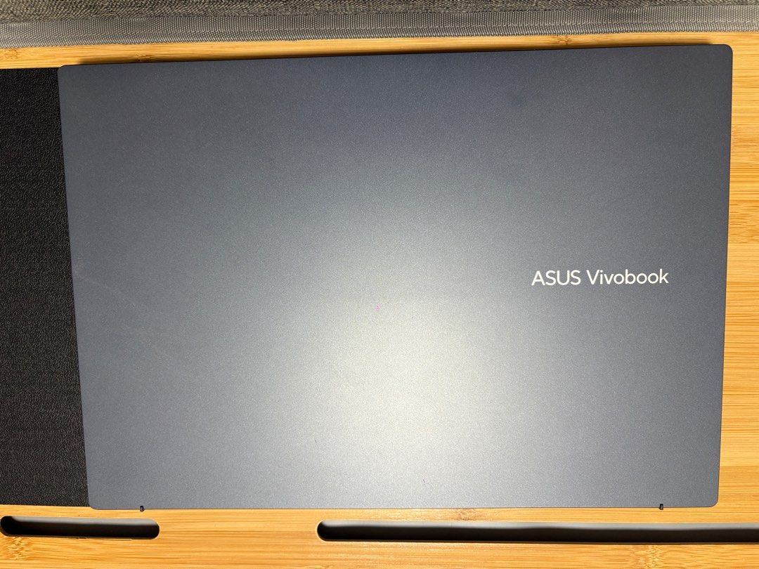 Asus vivobook 14