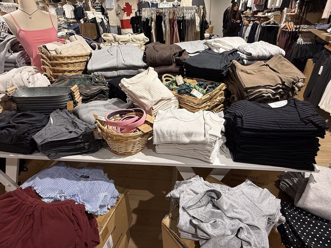 Australia Pasabuy Brandy Melville | ETA: Dec (Category: Longsleeves) located in Marikina City. Submitted by lavitaebela (Listing ID 1448575408, Image 3). Description: Hi! I’m currently based in Sydney and will be going home in December 🌸 Accepting mostly clothes and small items - Brandy Melville, Depop Australia, Princess Polly, Alo, Supre, Cotton On, Glassons, Lululemon and more. But message me and we can see if it will fit my luggage! How to o