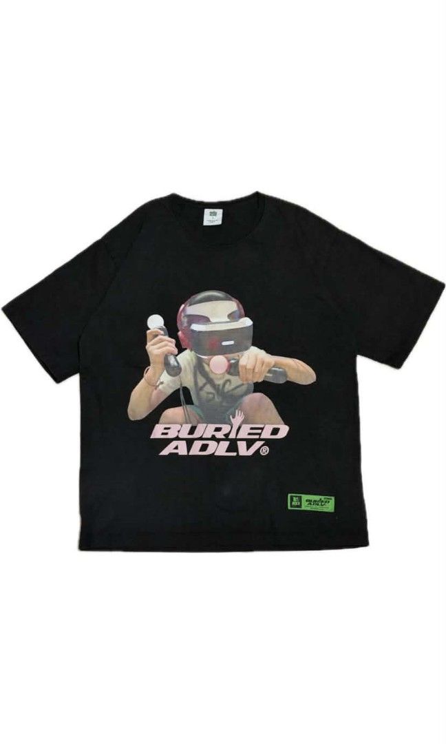 [AUTHENTIC] ADLV x Buried Alive "VR Gamer" Collab Tee (Category: Tshirts & Polo Shirts ) located in Ozamiz City. Submitted by _chapagetti (Listing ID 1448512817, Image 2). Description: ⭒ [AUTHENTIC] ADLV x Buried Alive "VR Gamer" Collab Tee ⭒ size: 2 on tag color: black condition: 9/10 issue: cracks on back print ✭ Misamis Occidental, Ozamiz City ✭ DM to claim/mine !! ✭ Shipping nationwide !! ✭ GCash/BPI/Cash only !!.
