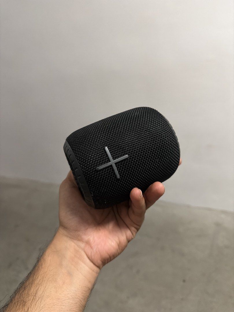 Awei Portable Bluetooth Speaker507054422198865921