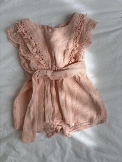 (Category: ) located in . Submitted by moonfranci (Listing ID 1448557979, Image 1). Description: .
