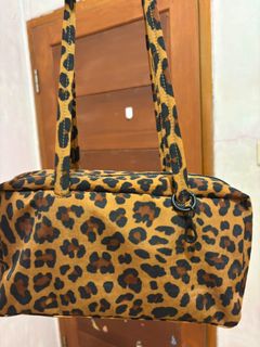 (Kategori: ) berada di . Dikirim oleh kritkitty (ID iklan 1448660203, Gambar 1). Deskripsi: .