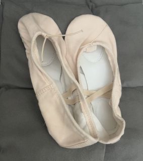 (Category: ) located in . Submitted by Currentcrs (Listing ID 1448544638, Image 1). Description: .
