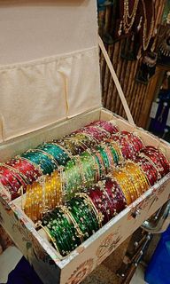 (Category: ) located in . Submitted by elegantwears (Listing ID 1448672072, Image 1). Description: .