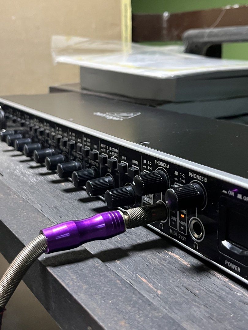 Behringer UMC 1820 (Category: Other Audio Equipment) located in Rosales. Submitted by jaeokk (Listing ID 1448678342, Image 2). Description: Tinesting lang with box can do CoP .