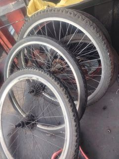 (Category: ) located in . Submitted by gk.flea.store.sg (Listing ID 1427074323, Image 1). Description: .