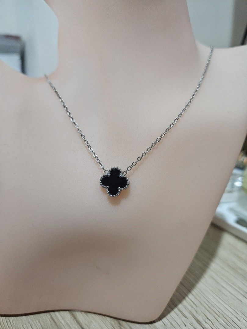 Black Agate Stone Flower Jewel Set (Category: Necklaces) located in Cainta. Submitted by Kahi0410 (Listing ID 1448518395, Image 2). Description: Natural Stone S. Steel 17 inch needle chain Adjustable ring Hypoallergenic Safe for acidic, sensitive skin.
