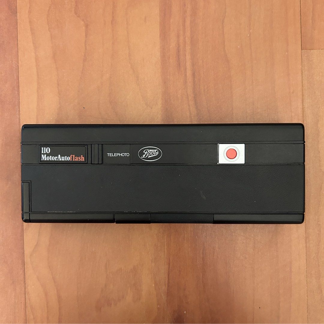 Boots 110 motor auto flash film camera (Category: Cameras) located in Las Pinas. Submitted by pl4y_it_4g4in (Listing ID 1448564778, Image 3). Description: Used Tested battery only Good working conditon Flash ok Film advance ok Buttons ok Lens ok View finder ok Pls check photos for cosmetic condition Unit only.
