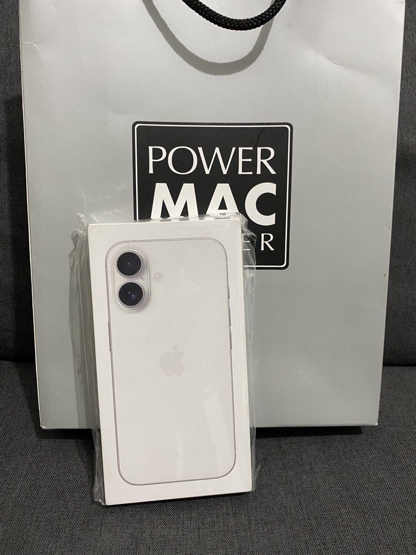 Brandnew Sealed iPhone 16 (Category: iPhone 16 Series) located in San Carlos. Submitted by marco1199 (Listing ID 1448605912, Image 2). Description: Brandnew / Sealed iPhone 16 128gb Factory Unlock 1 Year Warranty upon activation Below SRP Powermac: P51,490 ❌ Now selling: P43,490 ✅ Open for swap/ Trade Delivery nationwide 🏡……🚚…📦 .