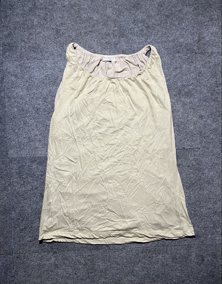 Brunello Cucinelli Size Medium (Category: Sleeveless) located in Libungan. Submitted by kervinfinds (Listing ID 1448606841, Image 1). Description: .