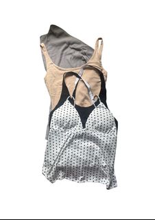 (Category: ) located in . Submitted by irish_closet (Listing ID 1448518222, Image 1). Description: .