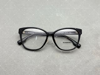 (Category: ) located in . Submitted by lens-frame-sg (Listing ID 1448596372, Image 1). Description: .