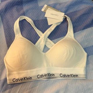 (Category: ) located in . Submitted by xfloralunicorns (Listing ID 1448561402, Image 1). Description: .