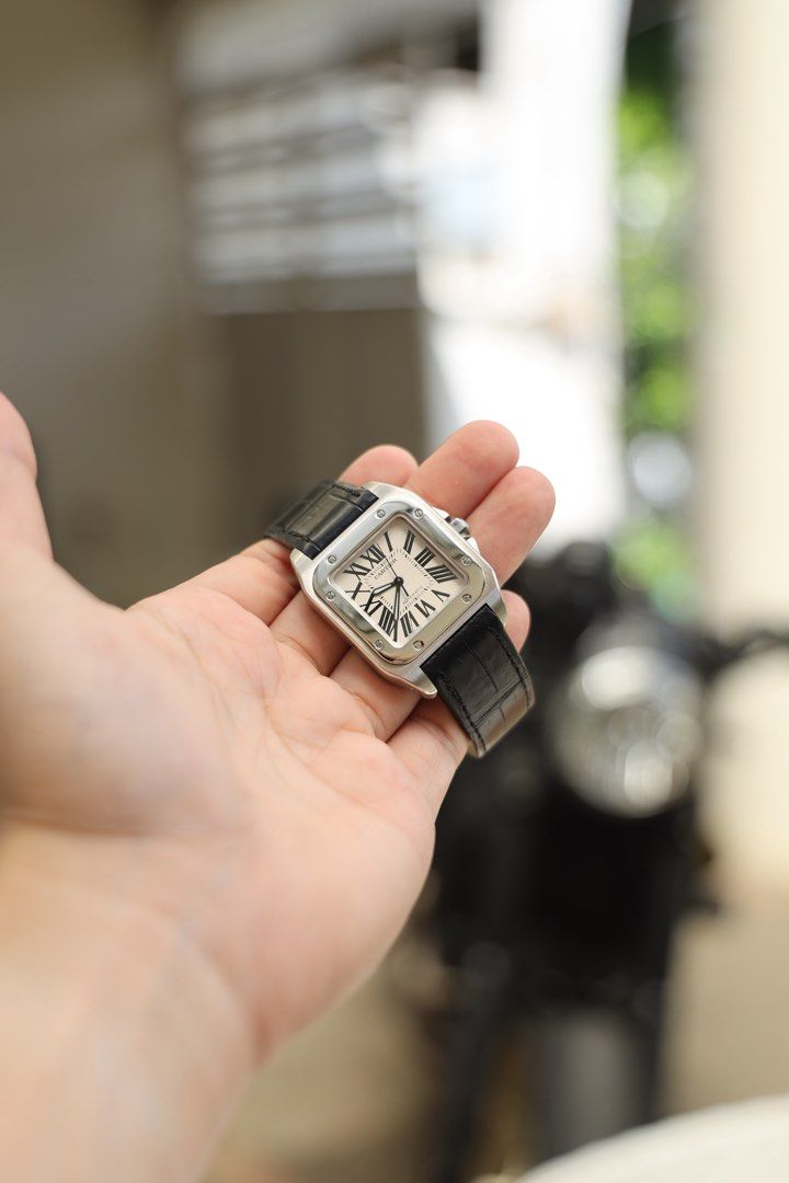 Cartier Santos 100 M/XL (Category: Luxury Watches) located in Quezon City. Submitted by grailtimebyjmcu (Listing ID 1448535301, Image 1). Description: Cartier Santos 100 M & XL Available! Complete Sets Box, papers, manuals 2019 yr. model Both M and XL available 270k for M 290k for XL .