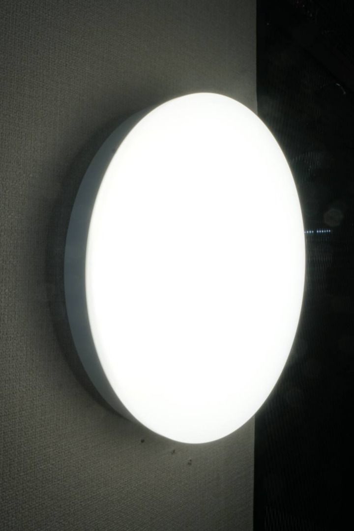 Ceiling Light (Category: Lighting) located in Johor Bahru. Submitted by luxcent.earth (Listing ID 1448545855, Image 1). Description: SERIOUS BUYER can chat me for more details and pictures..
