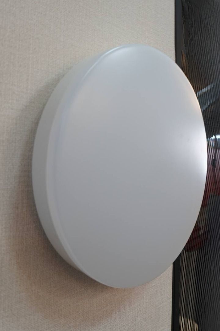 Ceiling Light (Category: Lighting) located in Johor Bahru. Submitted by luxcent.earth (Listing ID 1448545855, Image 2). Description: SERIOUS BUYER can chat me for more details and pictures..