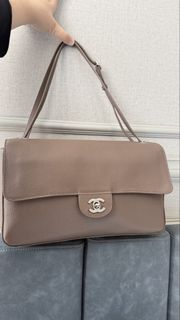 (Kategori: ) berada di . Dikirim oleh arianabella (ID iklan 1448527240, Gambar 1). Deskripsi: .