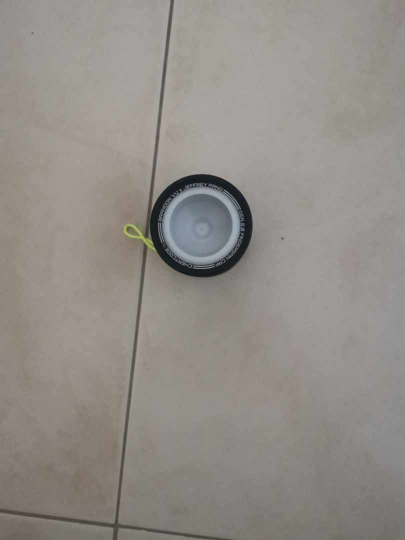Cheatcode yoyo (Category: Kids Toys) located in Singapore. Submitted by darepla (Listing ID 1448579564, Image 1). Description: Wts cheatcode yoyo unresponsive .