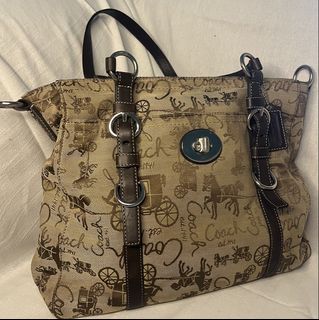 (Category: ) located in . Submitted by pr3ttysboutique (Listing ID 1448626703, Image 1). Description: .