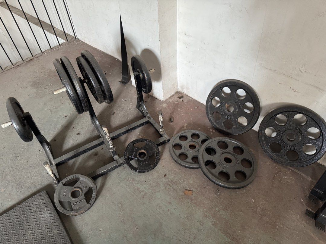 Complete Home Gym Set: Weights, Bars, Rack, and Cable Machine (Category: Weights & Dumbbells) located in Quezon City. Submitted by shoptillyoudrop777 (Listing ID 1448638795, Image 1). Description: GYM Cage, plates and Bars Sold as set only Cage Bars Plates: 509lbs total. Issue need linisin negotiable Pick up Marikina .